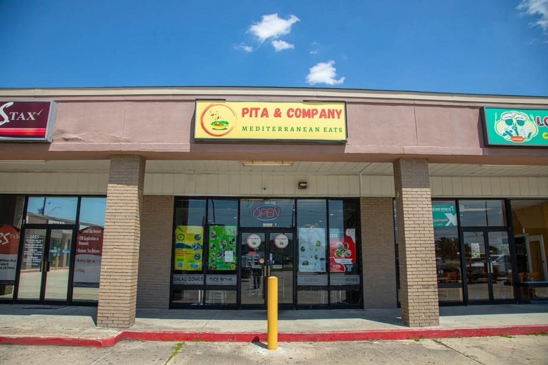 Fresh Mediterranean, Made Right in Front of You