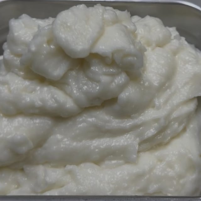 Creamy Garlic.